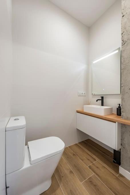 Apartamento White Tree By Arca Azahar โอ เปโดรว์โซ ภายนอก รูปภาพ
