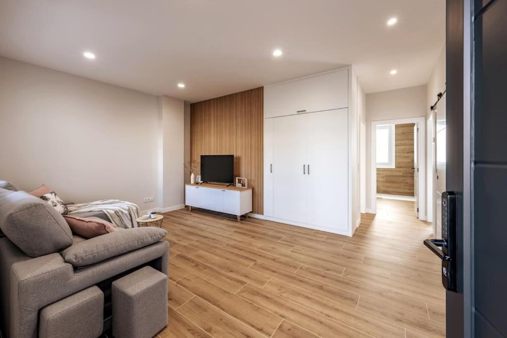 Apartamento White Tree By Arca Azahar โอ เปโดรว์โซ ภายนอก รูปภาพ